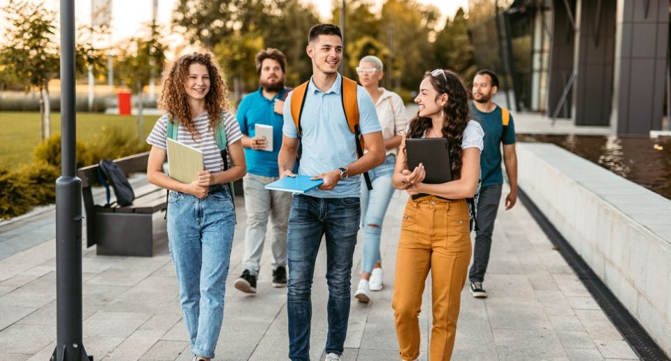 Erasmus Nedir? Erasmus Şartları Nelerdir?