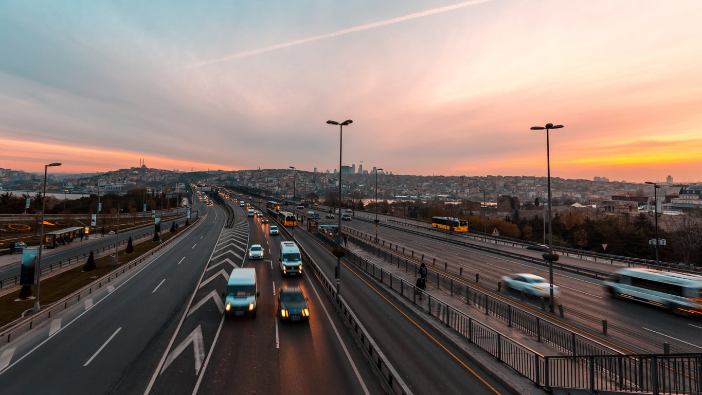 İstanbul’dan Araçla Gidebileceğiniz Yurt Dışı Rotaları